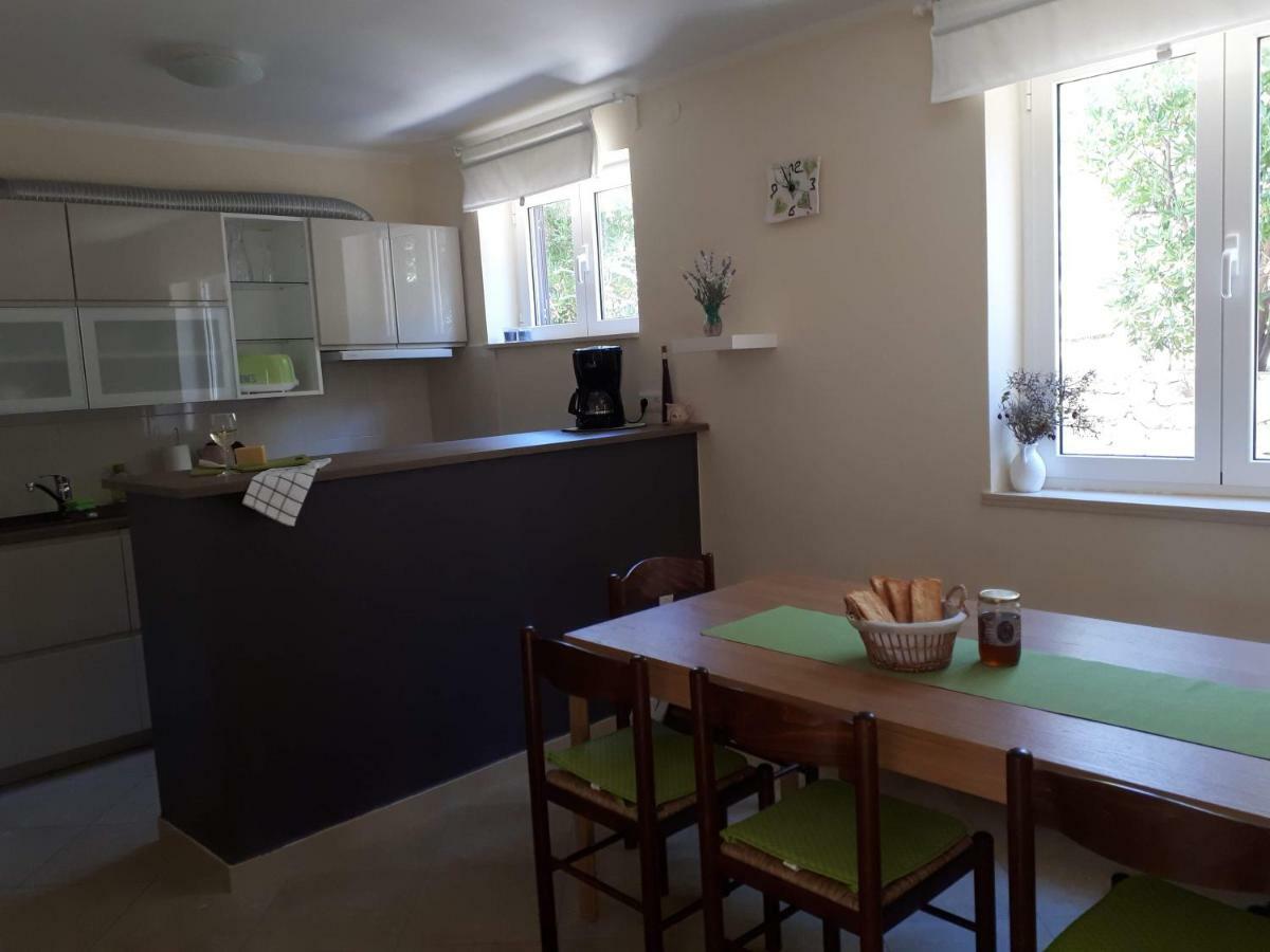 פג Apartments Marzic מראה חיצוני תמונה