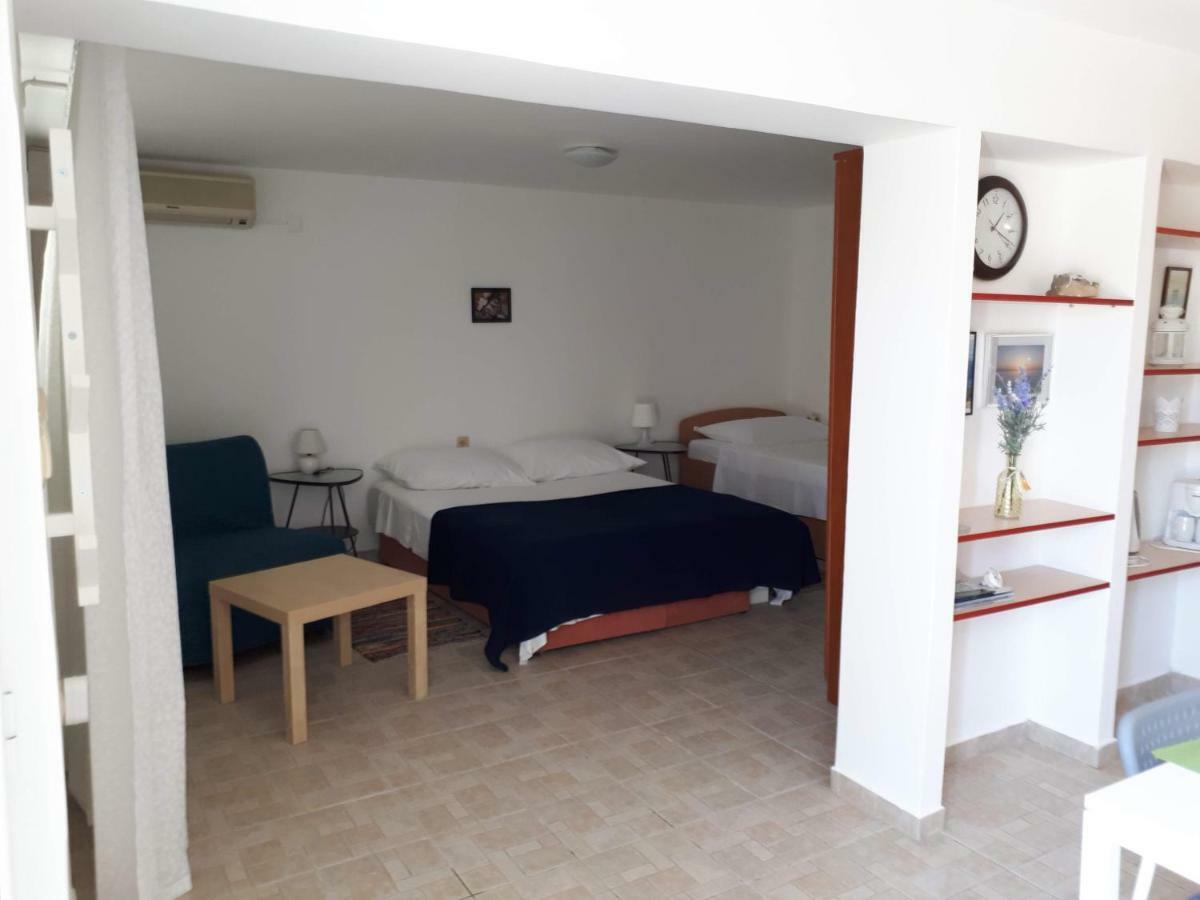 פג Apartments Marzic מראה חיצוני תמונה